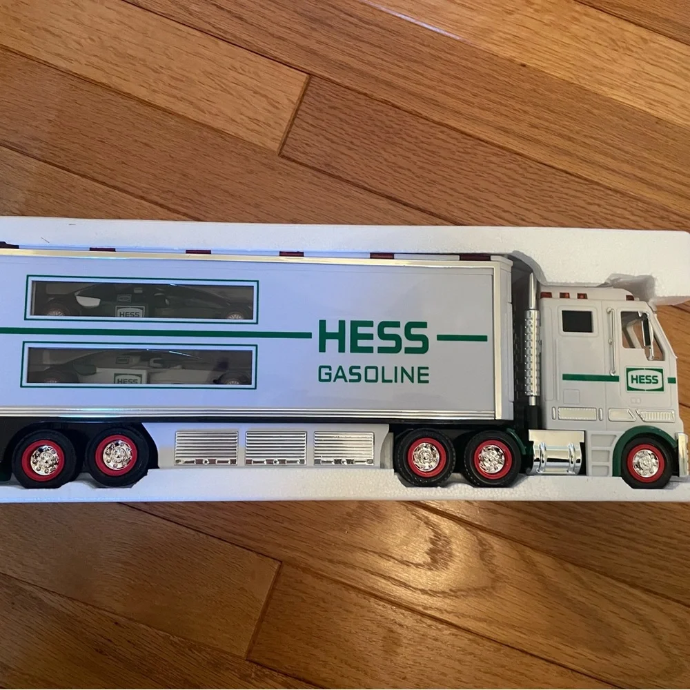 2003 Hess Toy Truck and Race Cars – BNIB Vintage & Collectible